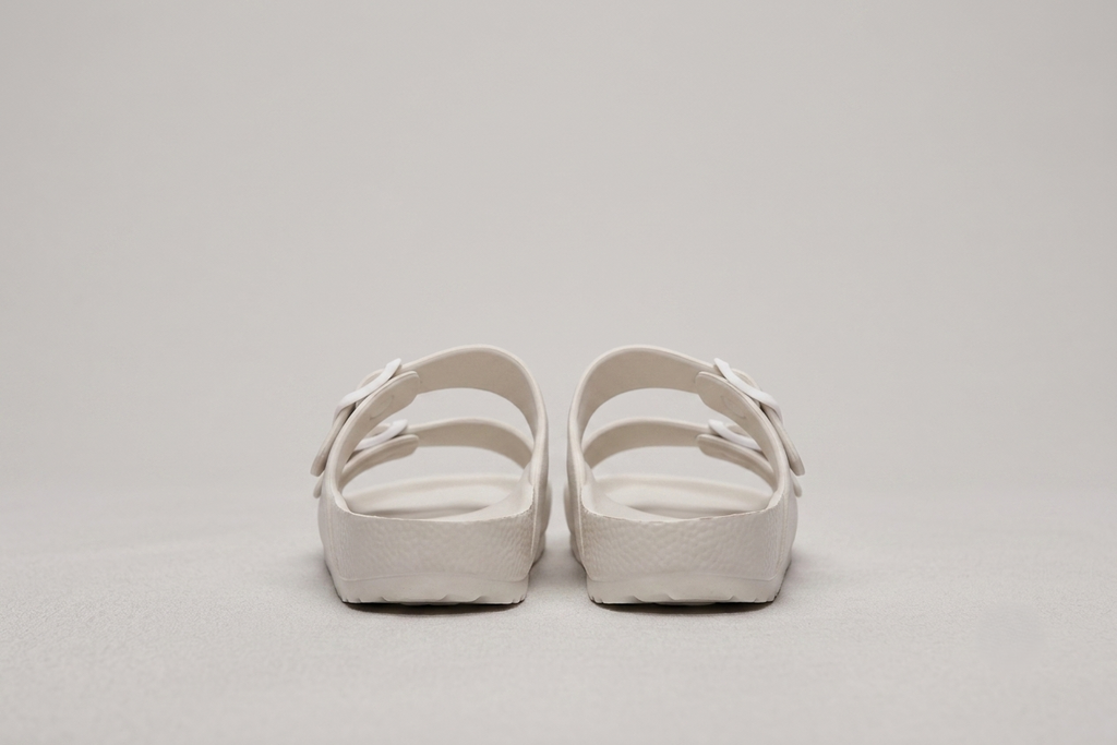 Eva Stpz off White